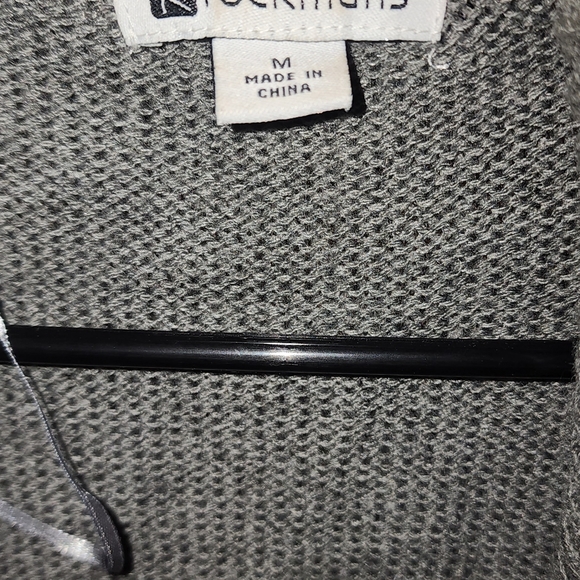 Sweater/Cardigan - Picture 6 of 6